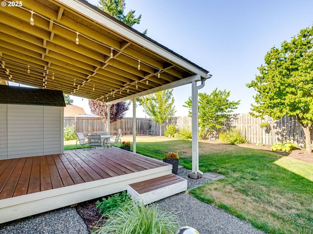 221 Ne 176TH Ave, Vancouver, WA 98684