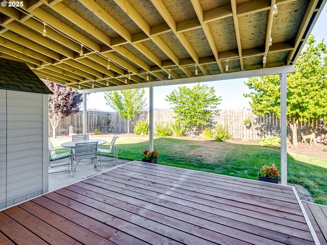 221 Ne 176TH Ave, Vancouver, WA 98684