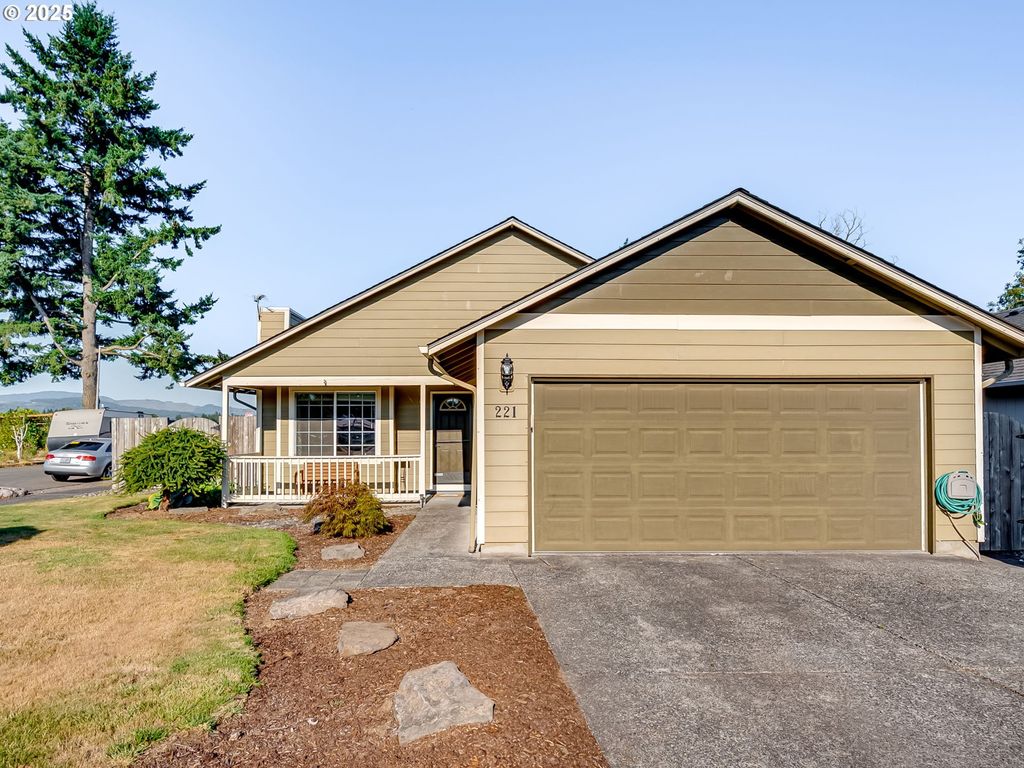 221 Ne 176TH Ave, Vancouver, WA 98684
