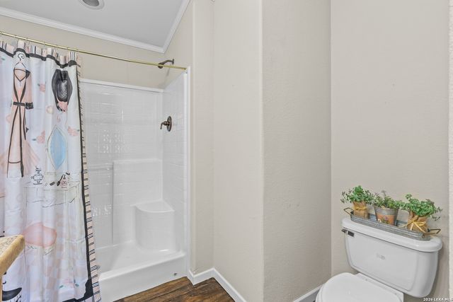 960 County Road 4511, Hondo, TX 78861