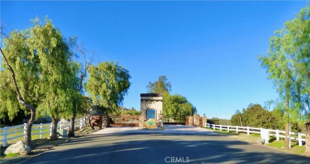 23016 Sky Mesa, Homeland, CA 92548