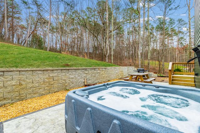 72 Rohan Lane, Chickamauga, GA 30707