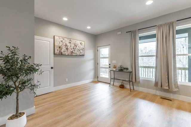 72 Rohan Lane, Chickamauga, GA 30707