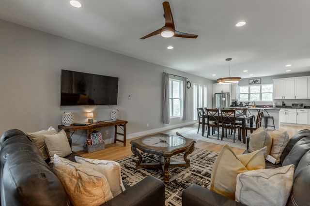 72 Rohan Lane, Chickamauga, GA 30707