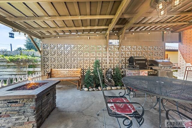 348 E 2nd N, Rigby, ID 83442