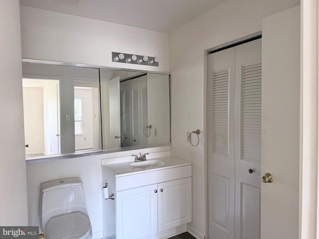 2607 THISTLEDOWN CT, Sewell, NJ 08080