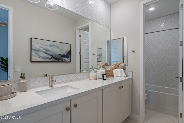 4910 N REGENT Street, Buckeye, AZ 85396