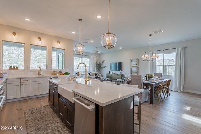 4910 N REGENT Street, Buckeye, AZ 85396