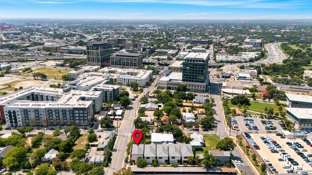 730 E Josephine St, San Antonio, TX 78208