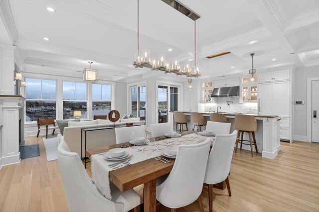 22 West Main Street 11, Groton, CT 06355