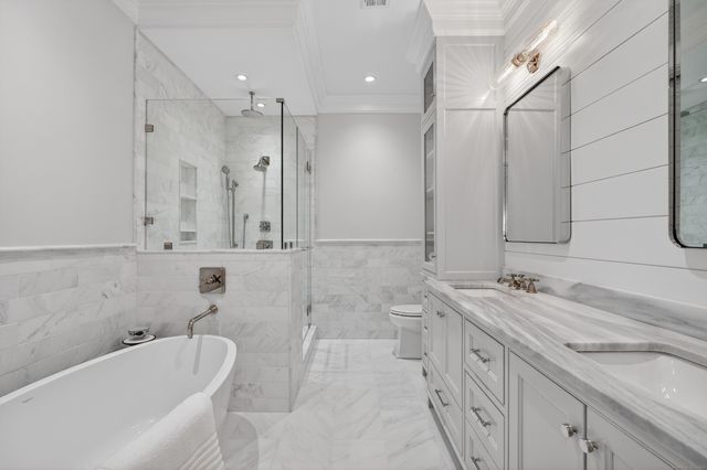 22 West Main Street 11, Groton, CT 06355