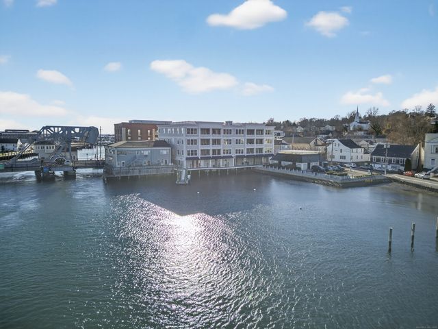 22 West Main Street 11, Groton, CT 06355