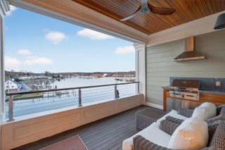 22 West Main Street 11, Groton, CT 06355