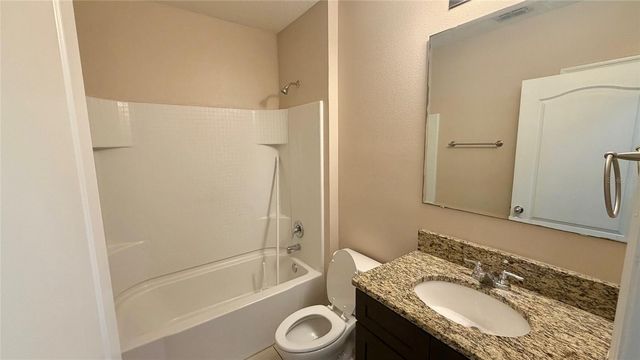 3342 LANDING VIEW, Tavares, FL 32778
