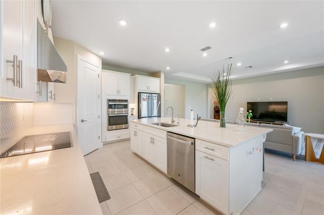 1912 MOLISE DRIVE, Kissimmee, FL 34759