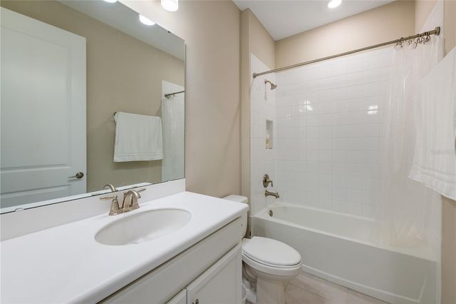 1912 MOLISE DRIVE, Kissimmee, FL 34759