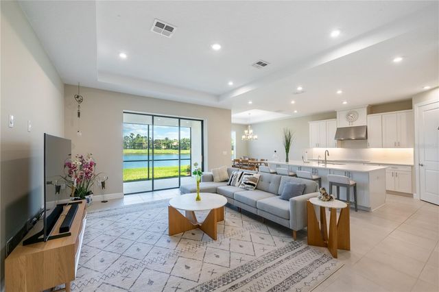 1912 MOLISE DRIVE, Kissimmee, FL 34759