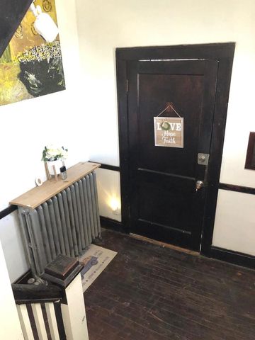 237 W 114th Street, Chicago, IL 60628