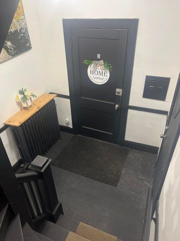 237 W 114th Street, Chicago, IL 60628