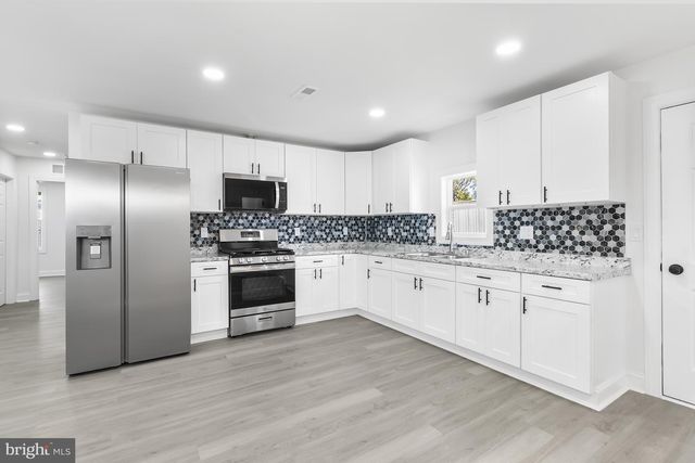 459 5TH AVE, Wilmington, DE 19808