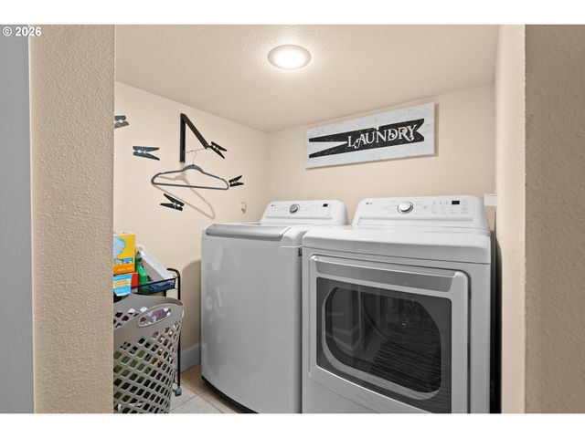 719 W 23RD St, Vancouver, WA 98660