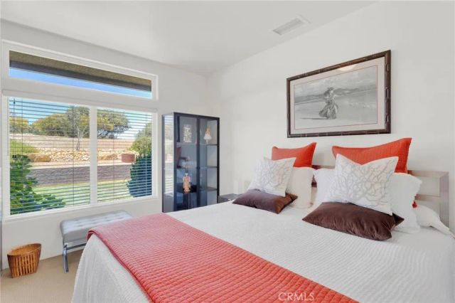 7031 Joshua, Oak Hills, CA 92344