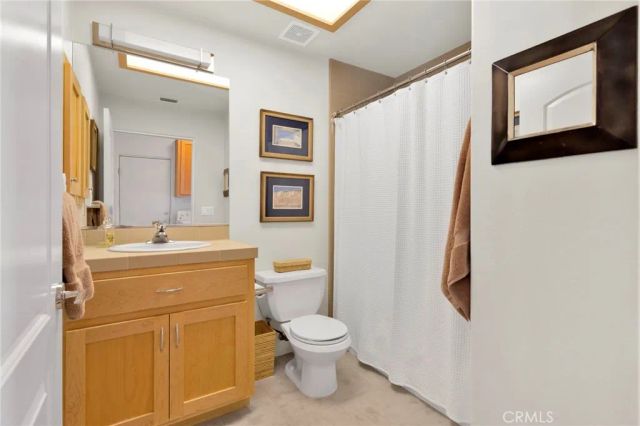 7031 Joshua, Oak Hills, CA 92344