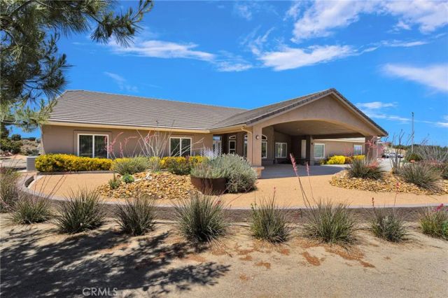 7031 Joshua, Oak Hills, CA 92344