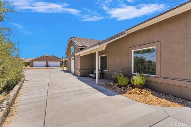 7031 Joshua, Oak Hills, CA 92344