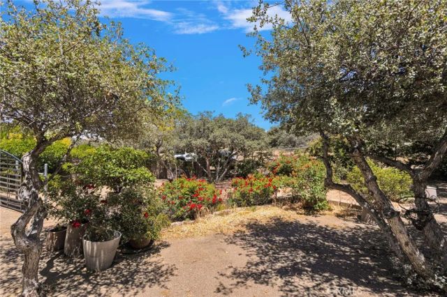 7031 Joshua, Oak Hills, CA 92344