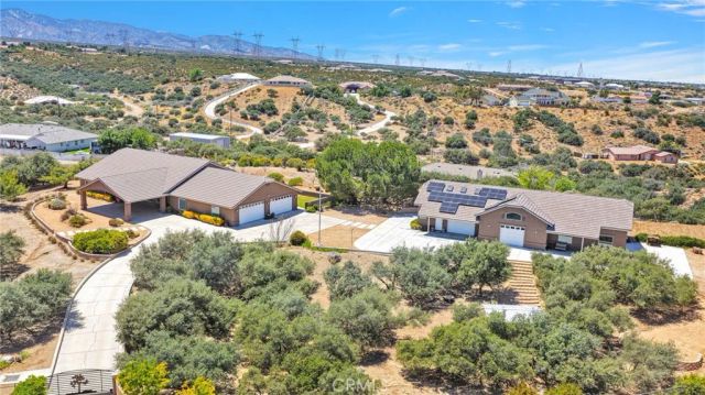 7031 Joshua, Oak Hills, CA 92344