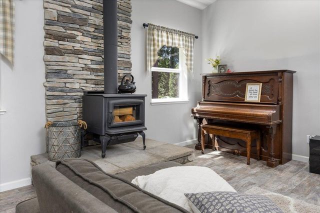 5315 Wildberry Dr, Grizzly Flats, CA 95636