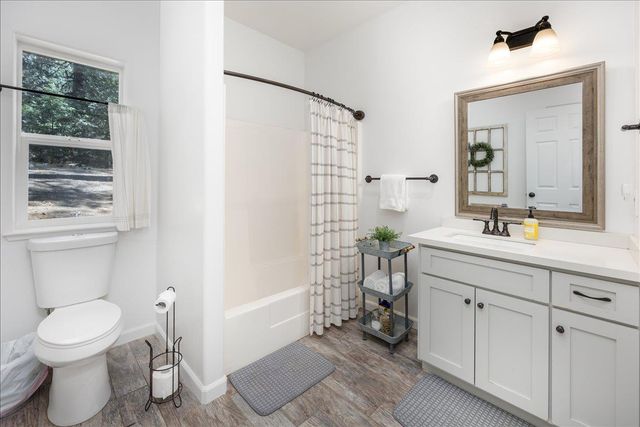 5315 Wildberry Dr, Grizzly Flats, CA 95636
