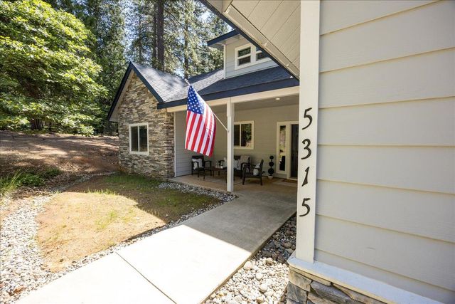 5315 Wildberry Dr, Grizzly Flats, CA 95636