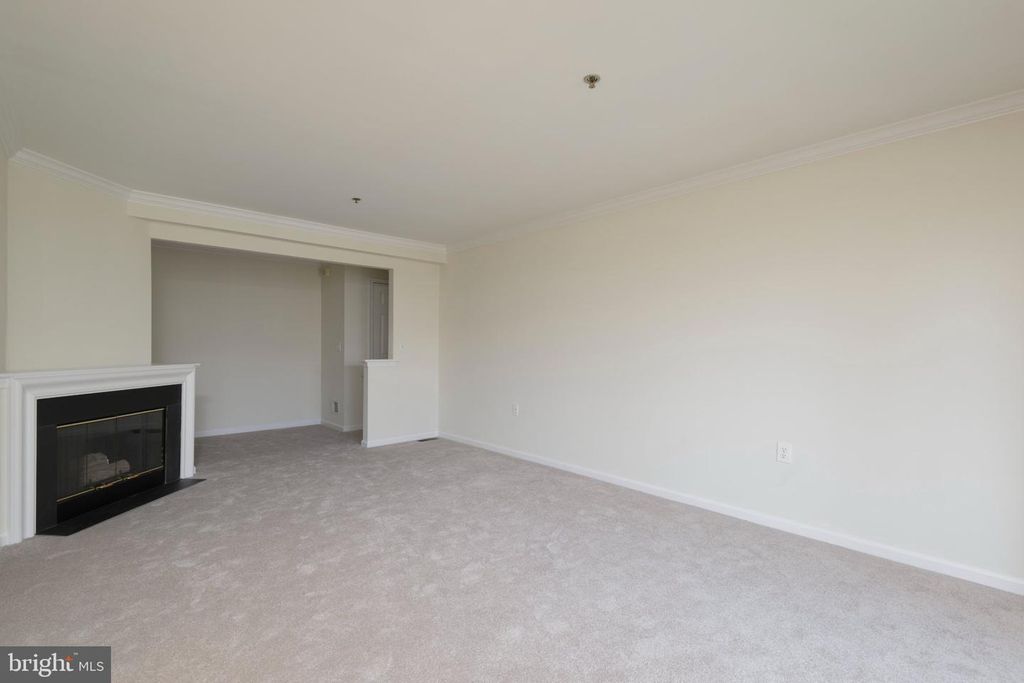 225 PAOLI POINTE DR #225-U, Paoli, PA 19301 — photo 5
