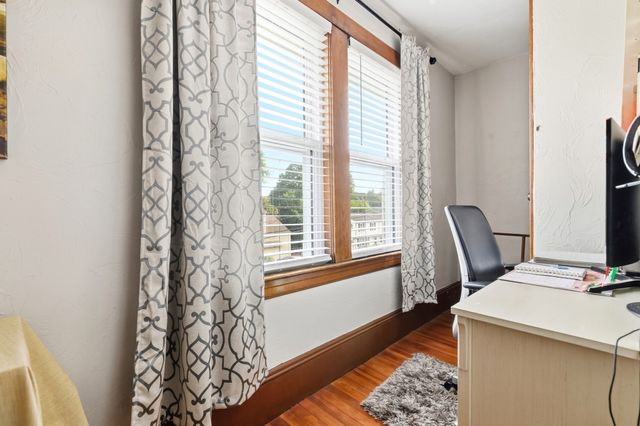 18 Vine, Milford, MA 01757