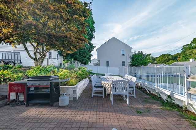 18 Vine, Milford, MA 01757