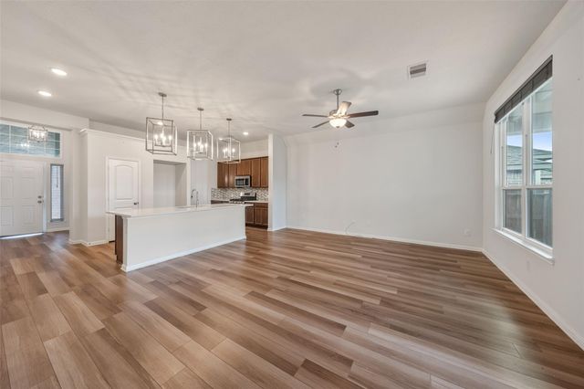 3043 Stonebriar Court, Conroe, TX 77301