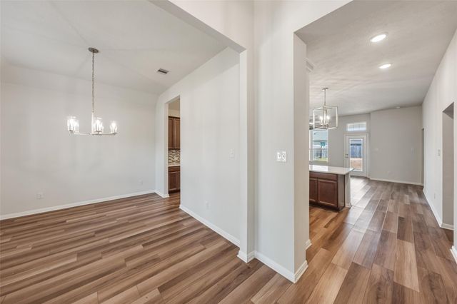 3043 Stonebriar Court, Conroe, TX 77301