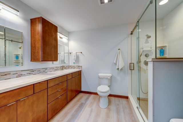 0S885 Spring Green Way, Batavia, IL 60510