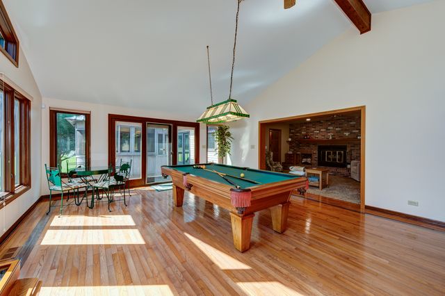 0S885 Spring Green Way, Batavia, IL 60510