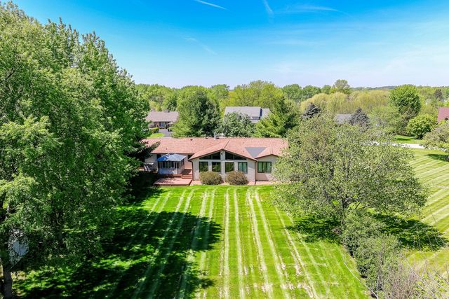 0S885 Spring Green Way, Batavia, IL 60510
