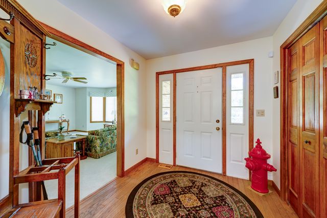 0S885 Spring Green Way, Batavia, IL 60510