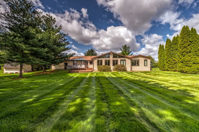 0S885 Spring Green Way, Batavia, IL 60510