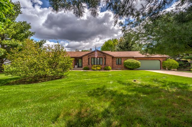 0S885 Spring Green Way, Batavia, IL 60510