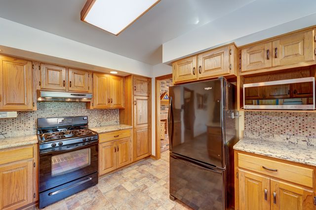 0S885 Spring Green Way, Batavia, IL 60510