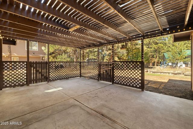 2289 N ELK RUN Street, Flagstaff, AZ 86004