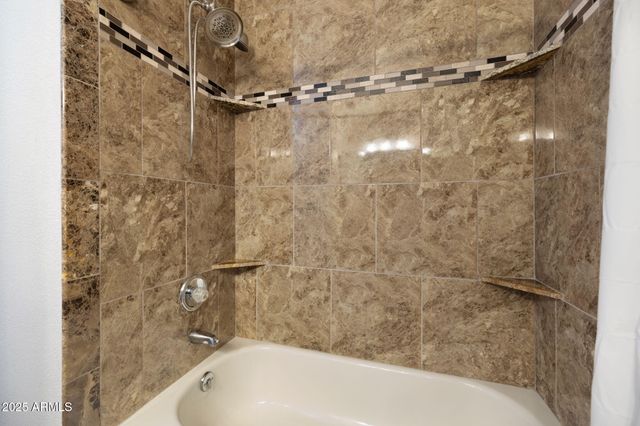 2289 N ELK RUN Street, Flagstaff, AZ 86004