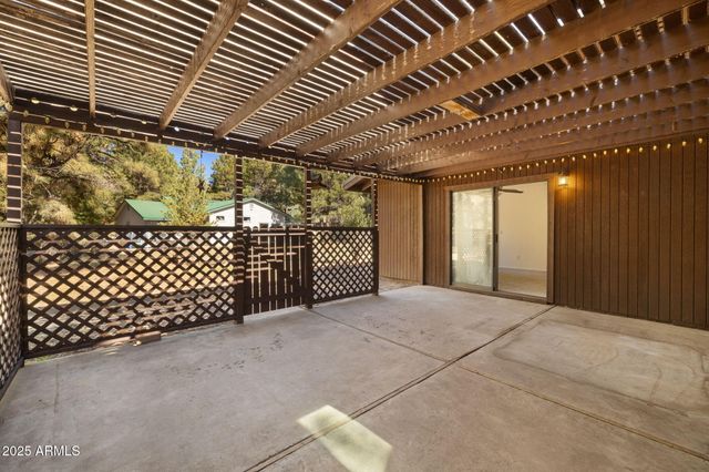 2289 N ELK RUN Street, Flagstaff, AZ 86004