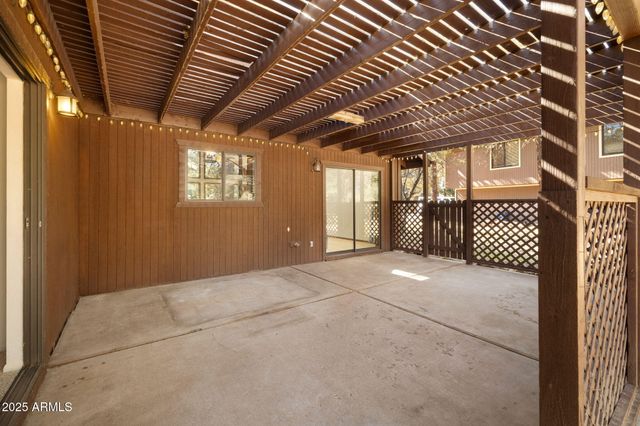 2289 N ELK RUN Street, Flagstaff, AZ 86004